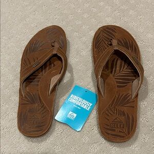 Reef drift away Tan Leaf Pattern leather Sandals